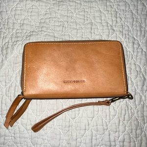Lucky Brand Wallet 🤎